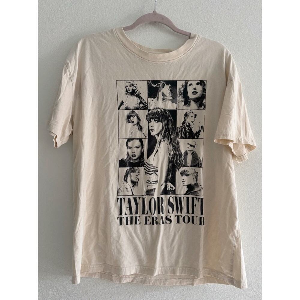 Taylor Swift The Eras Tour T-Shirt Large